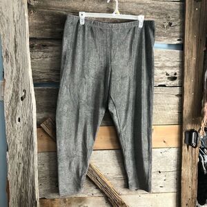 penningtons plus size 4X light grey soft velour leggings